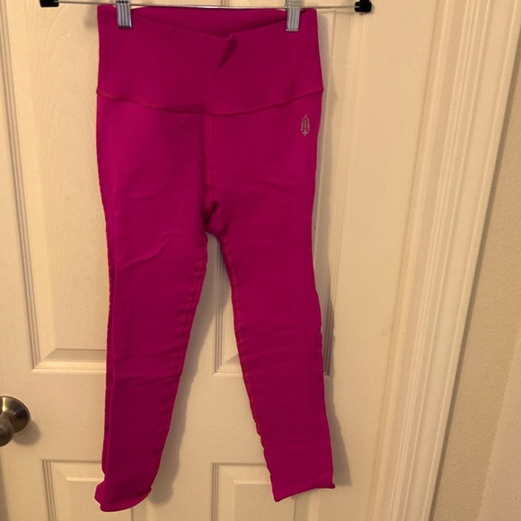Free people movement leggings size small - Picture 3 of 11
